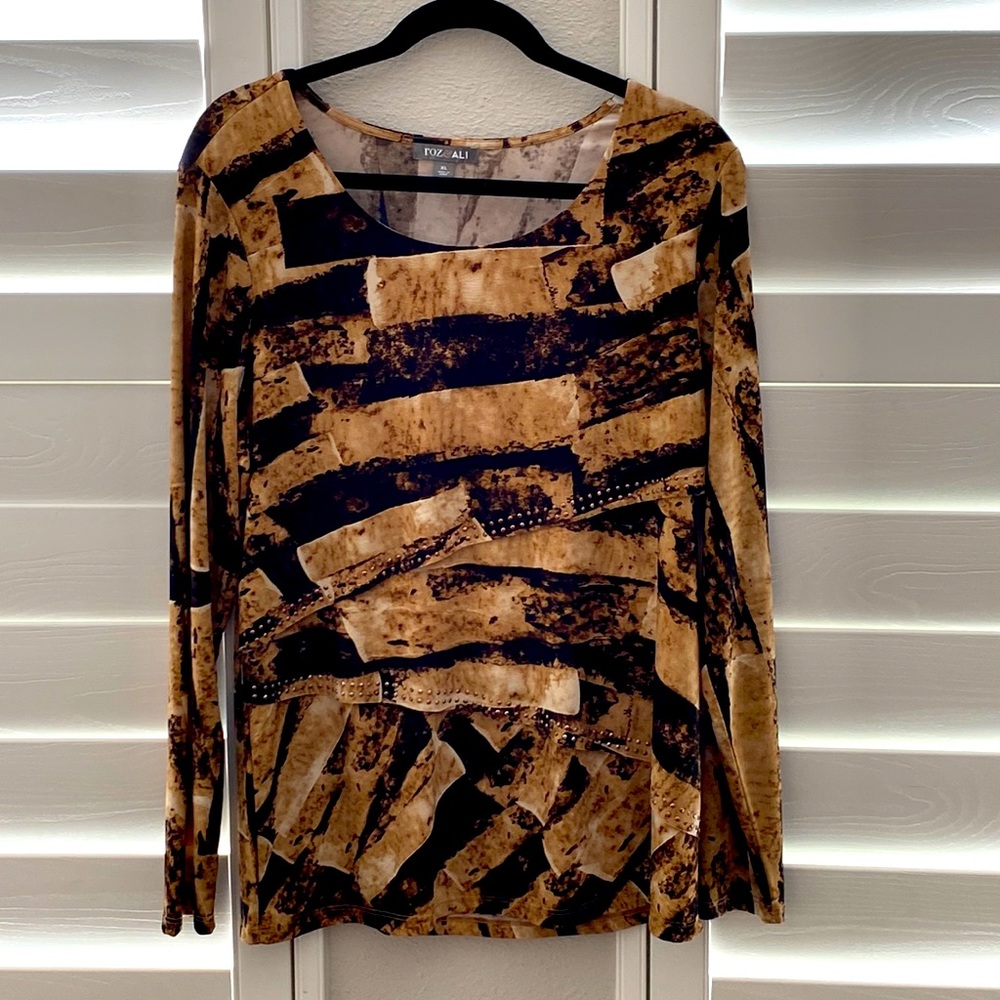 Roz and Ali embellished top